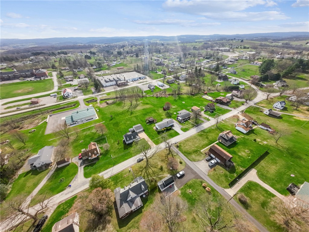 1144 West Laurel Circle