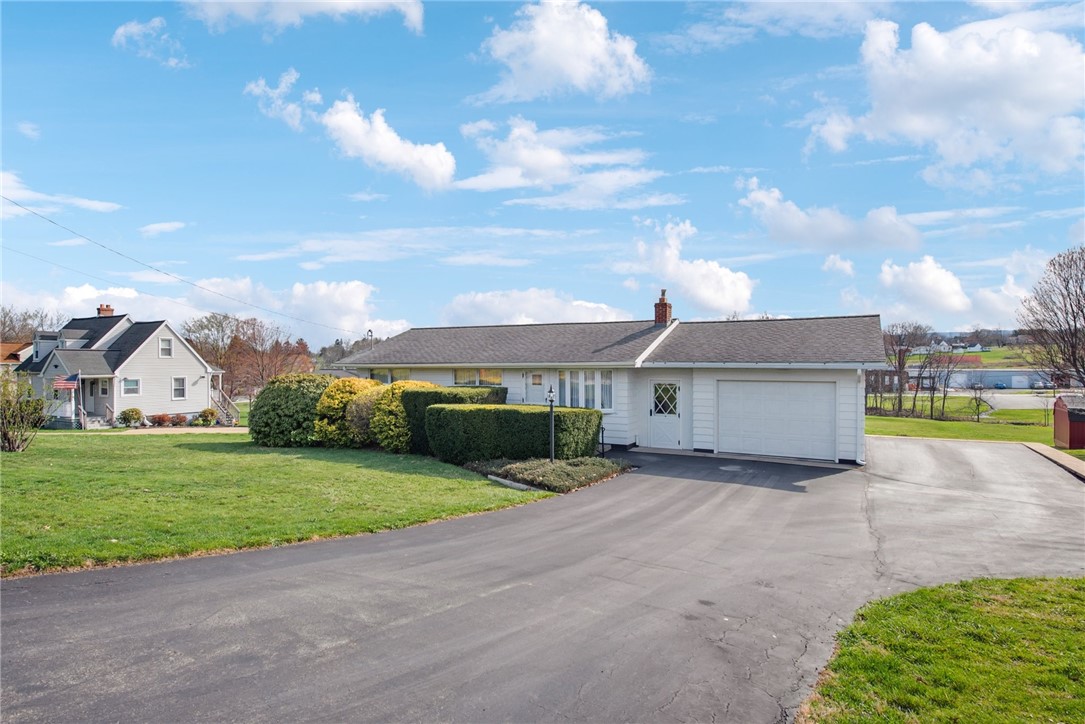 1144 West Laurel Circle