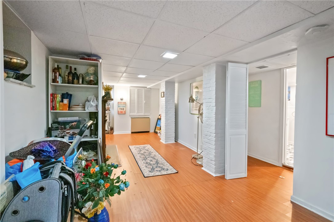 3225 Gaylord Ave