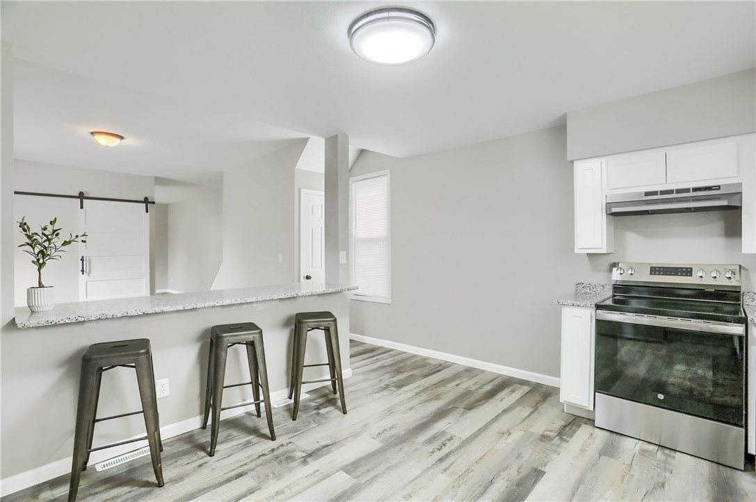 412 Martin St