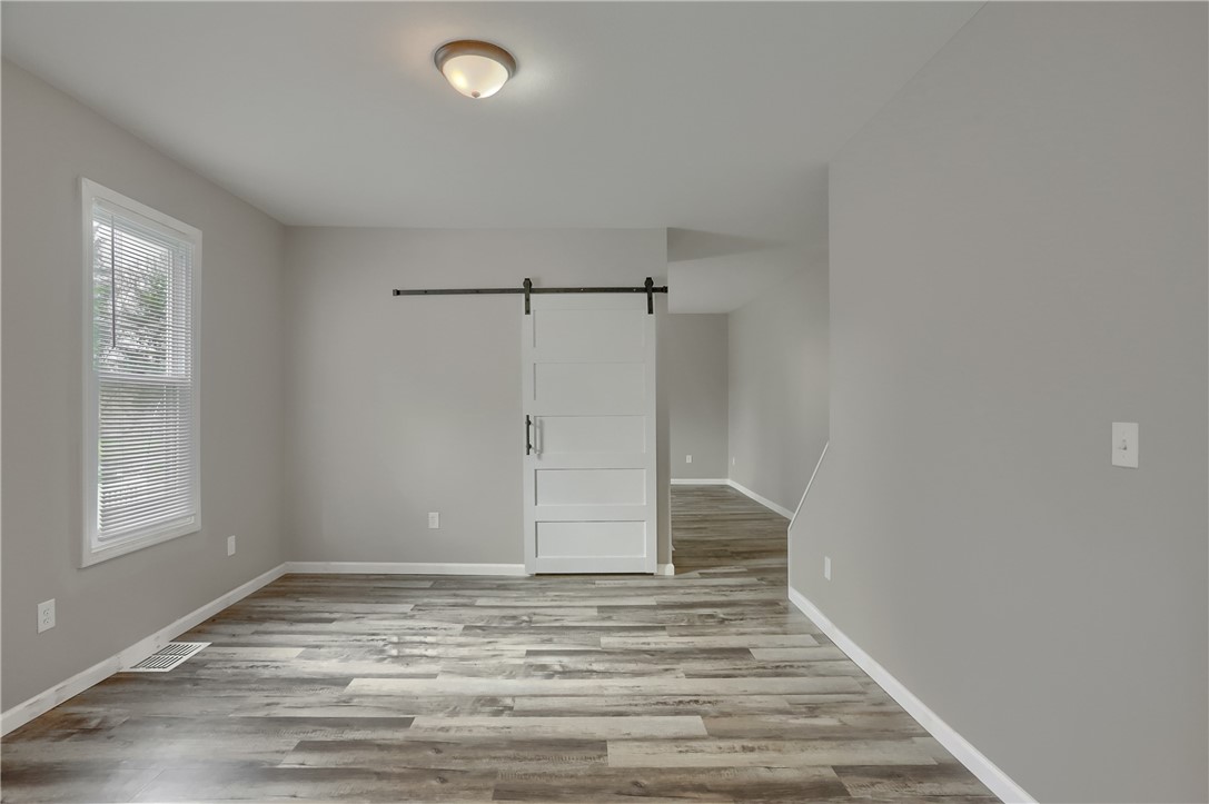 412 Martin St