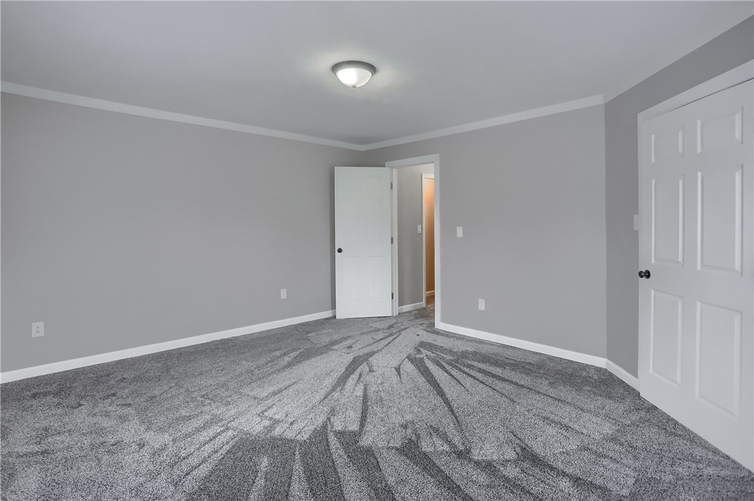 412 Martin St