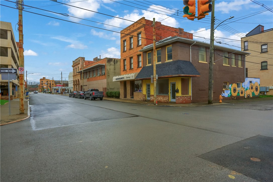 41 N Mercer St