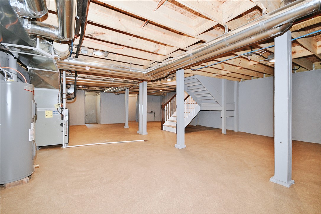 833 Heberton St