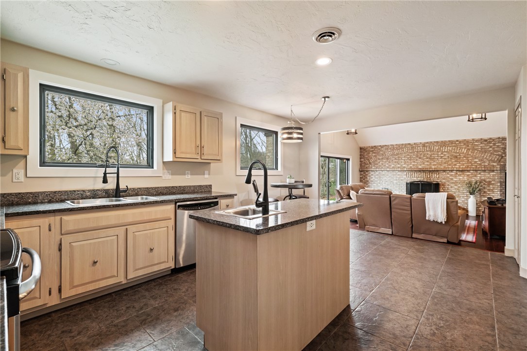 488 Seavey Rd