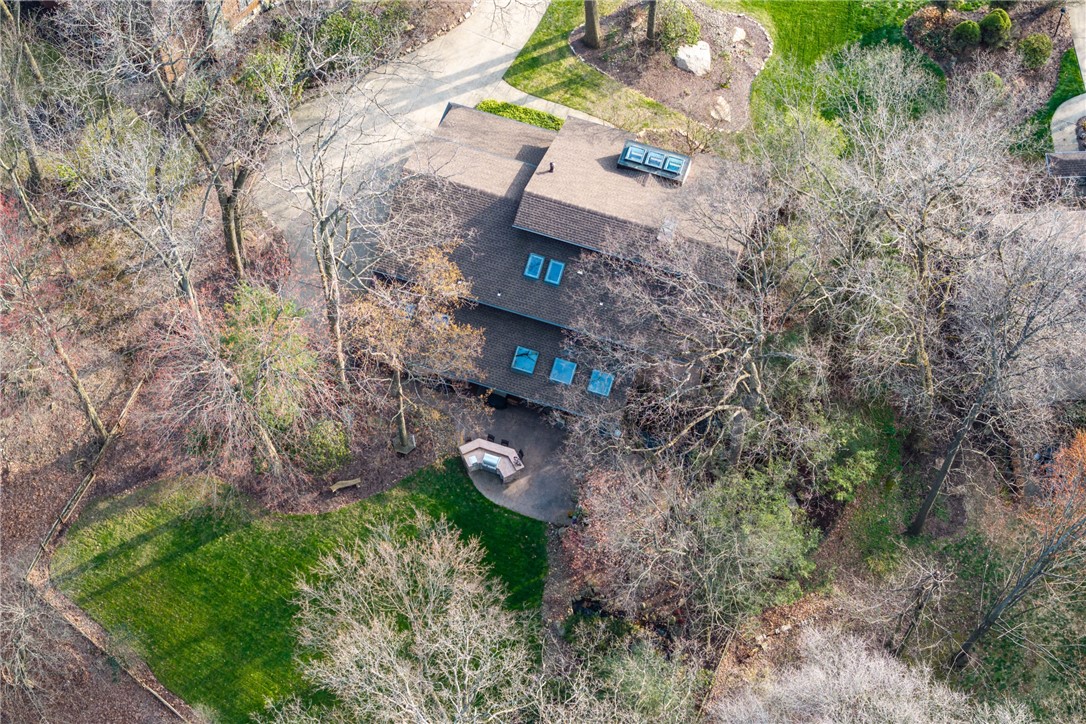 1996 Lake Marshall Dr