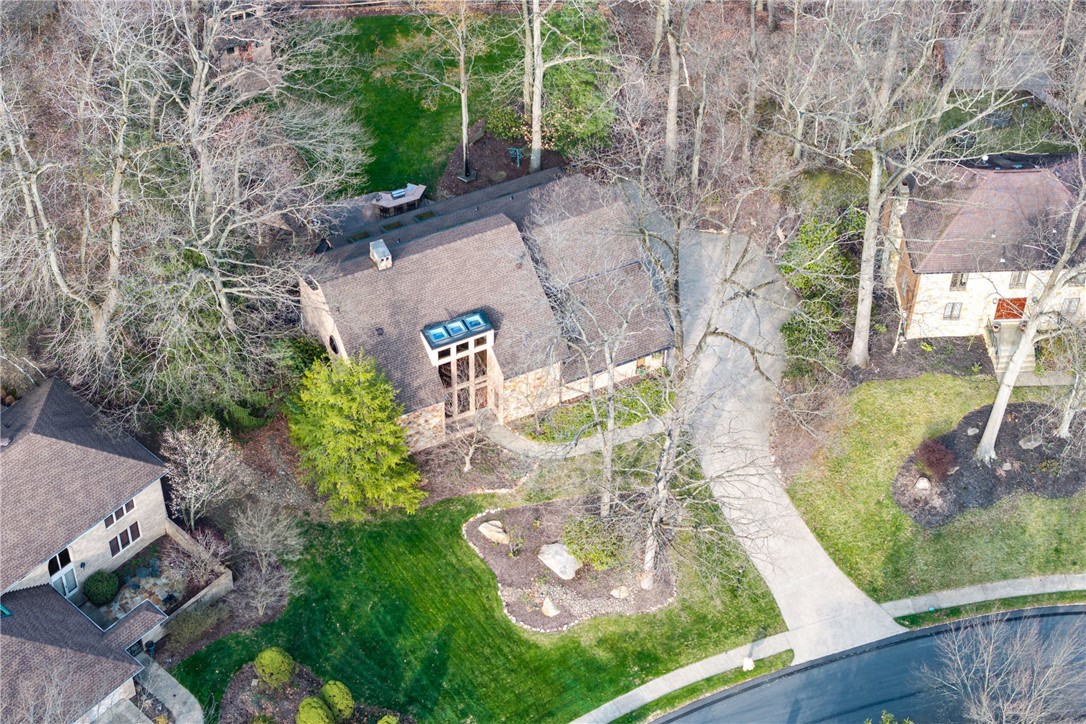 1996 Lake Marshall Dr