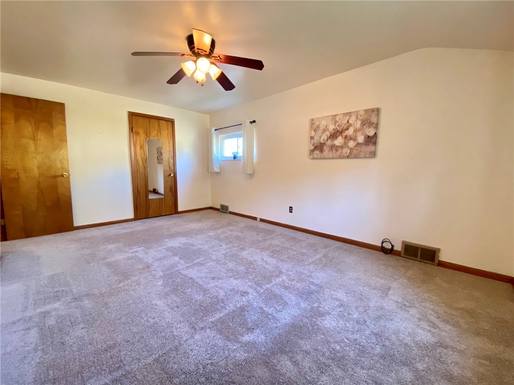 329 Gloria St