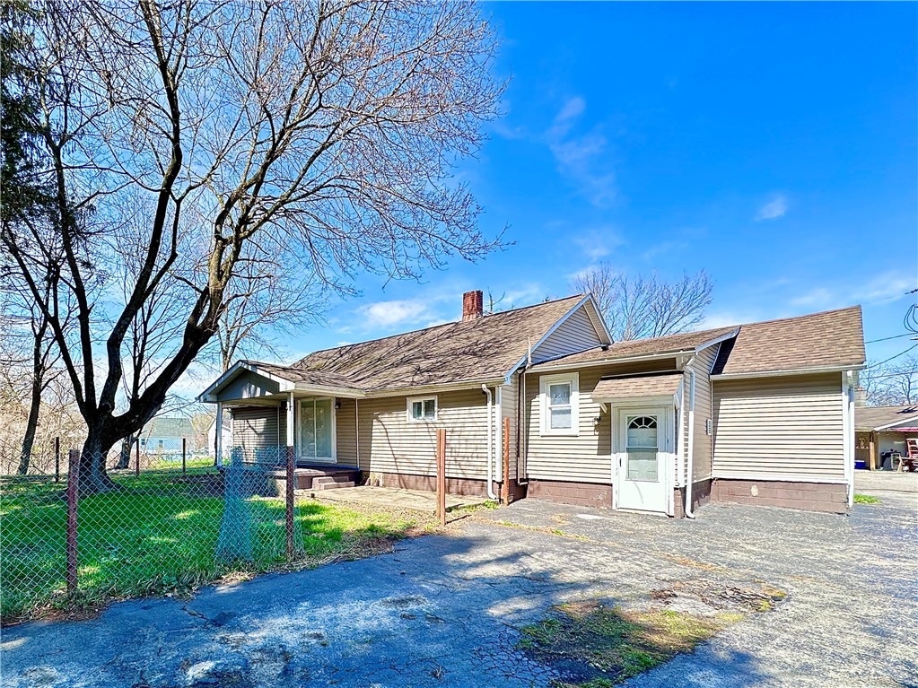 720 Overlook Dr
