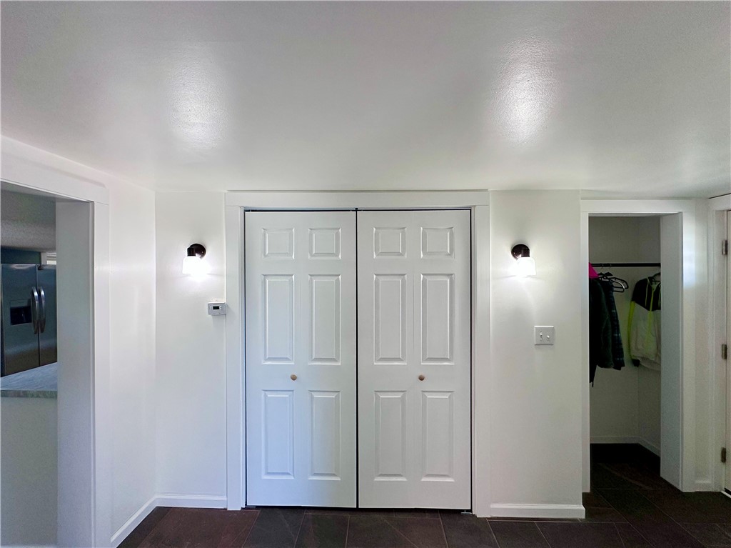 720 Overlook Dr