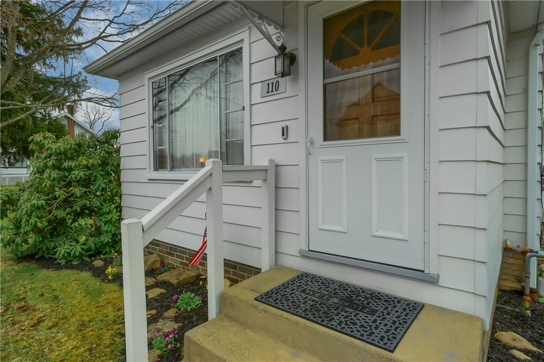 110 1st St