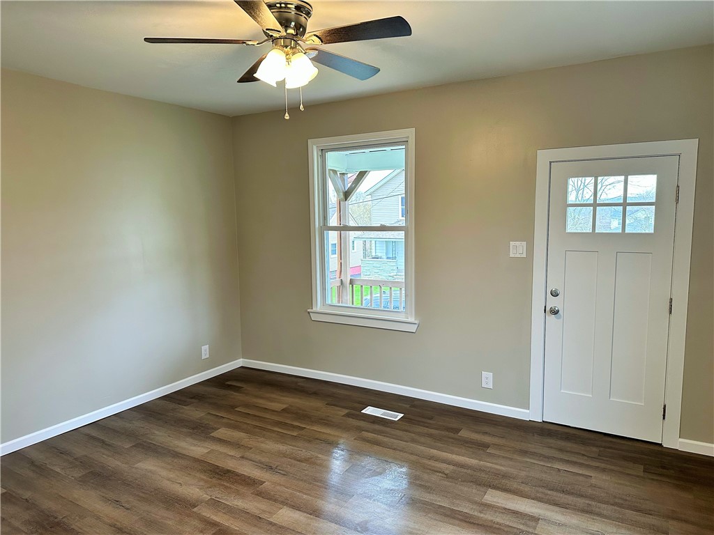 1326 Barbour Pl
