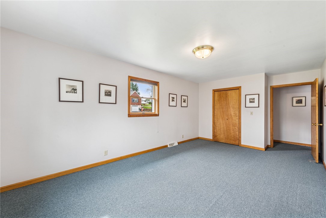 751 Brush Hill Rd