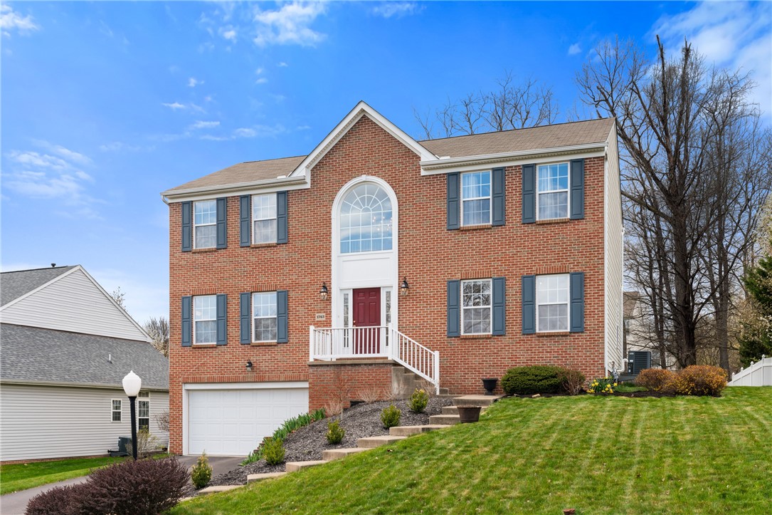 1743 Holmes Dr