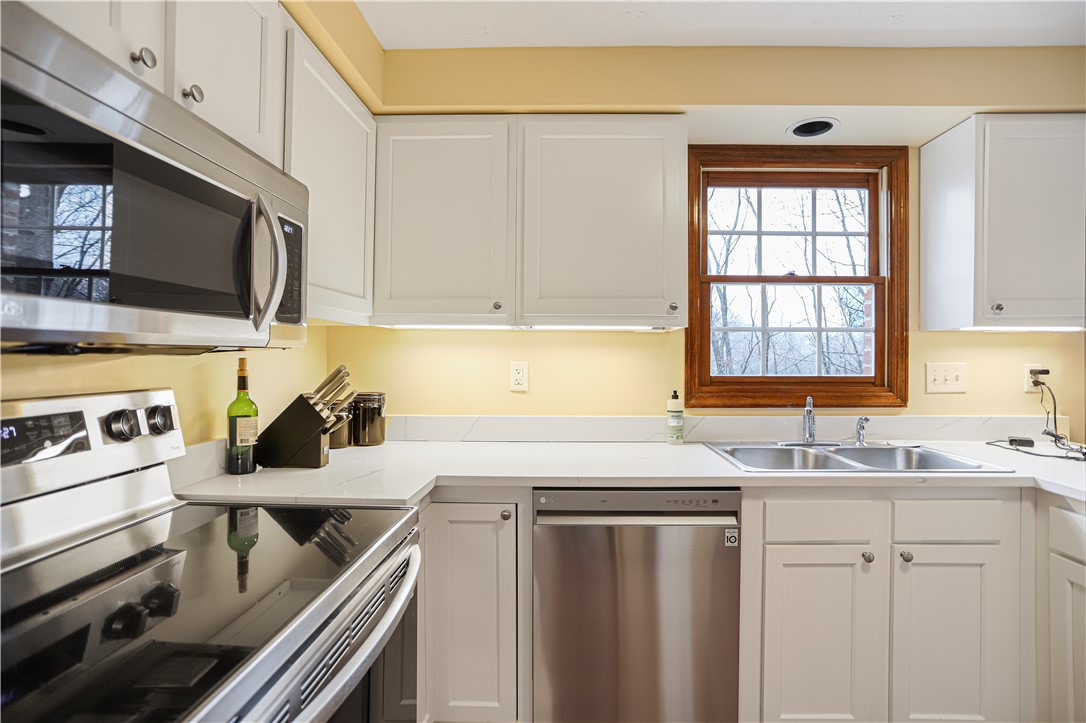 110 Hidden Valley Cir