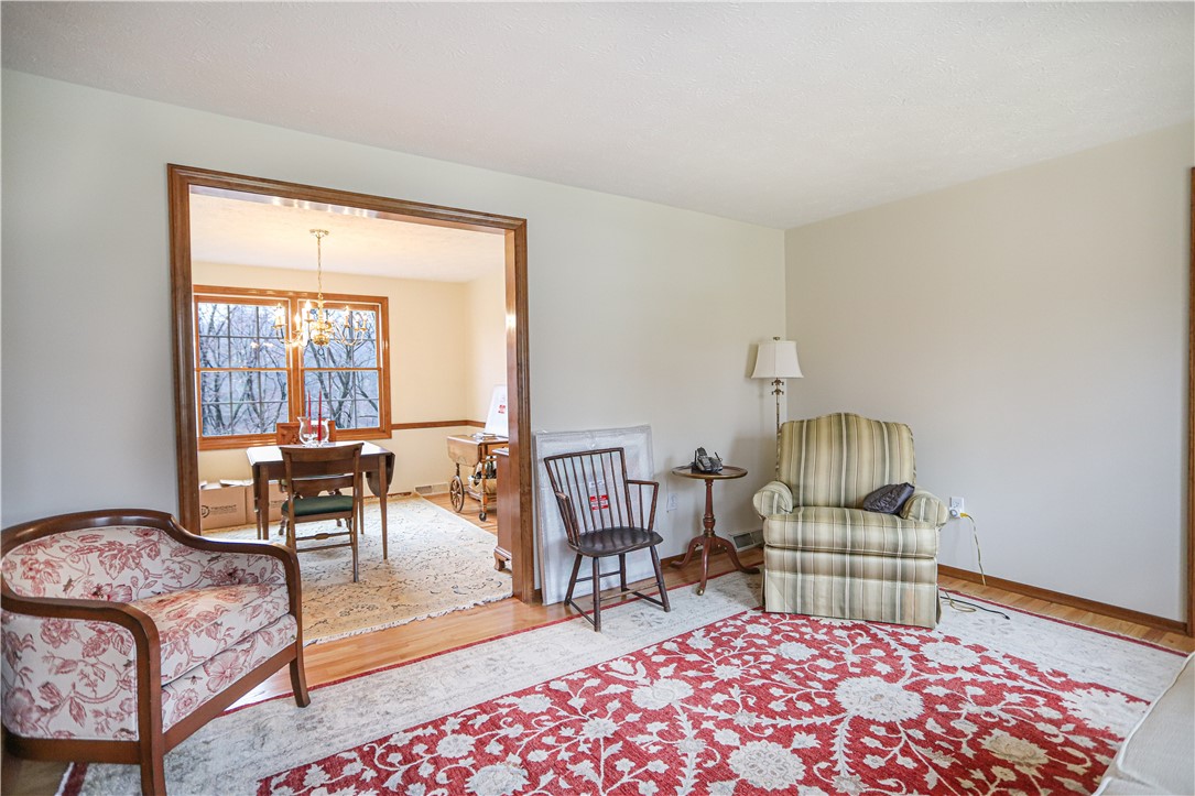 110 Hidden Valley Cir