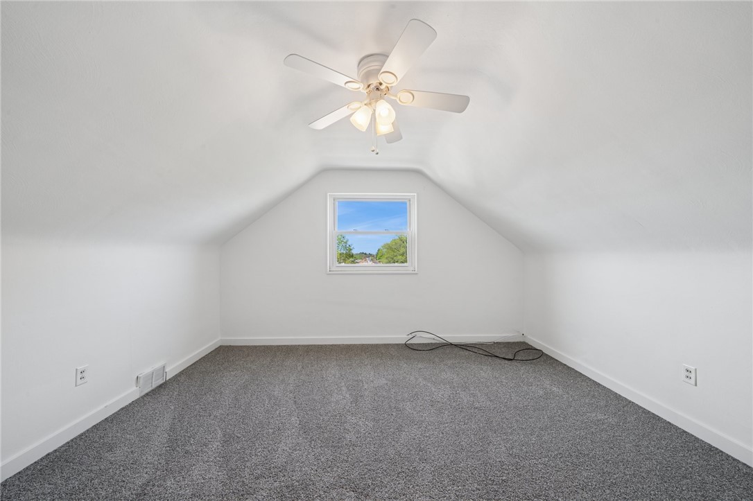 304 E Patty Ln