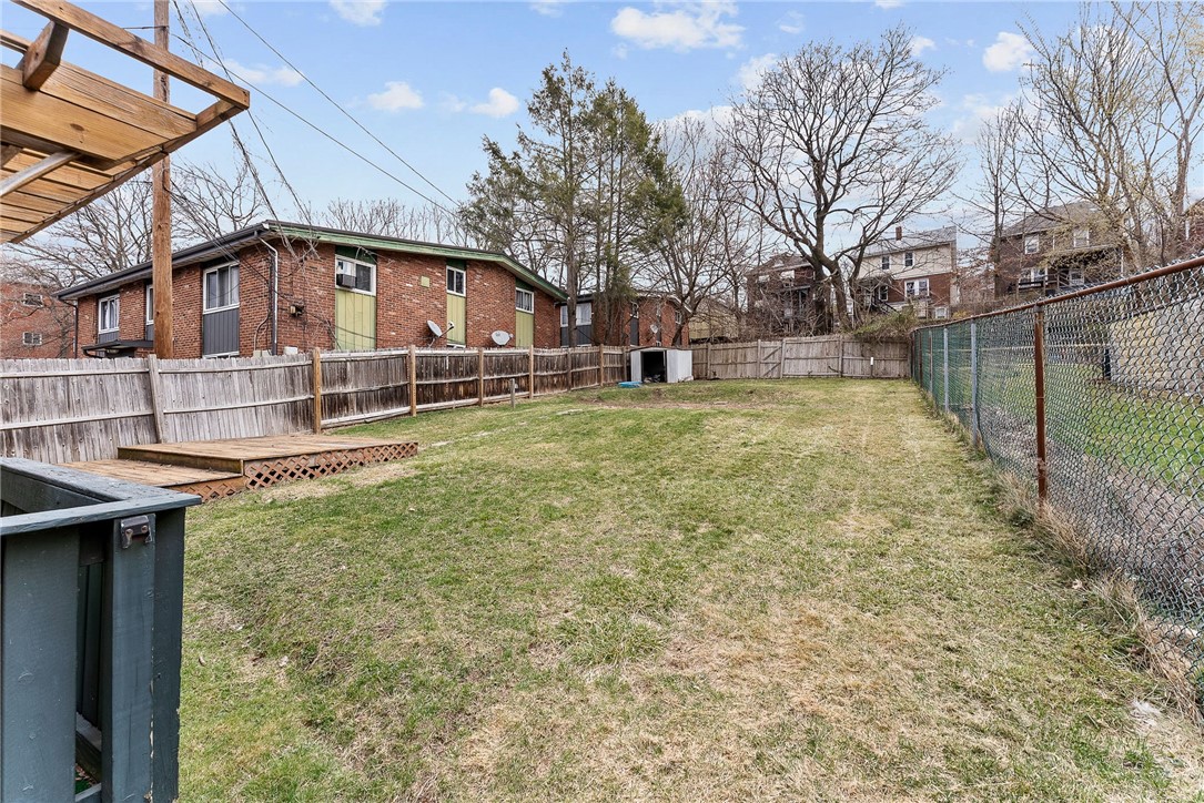 7914 Edgewood Ave
