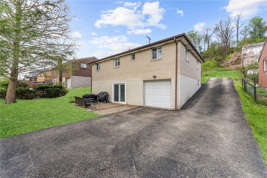 935 Broglie