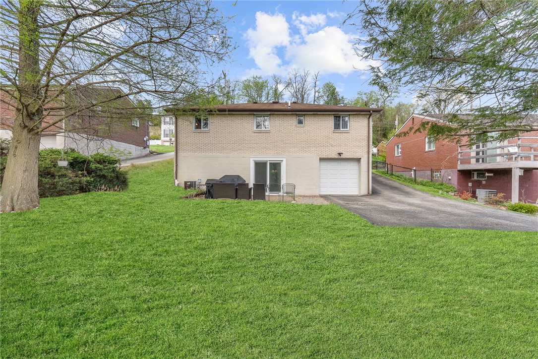 935 Broglie