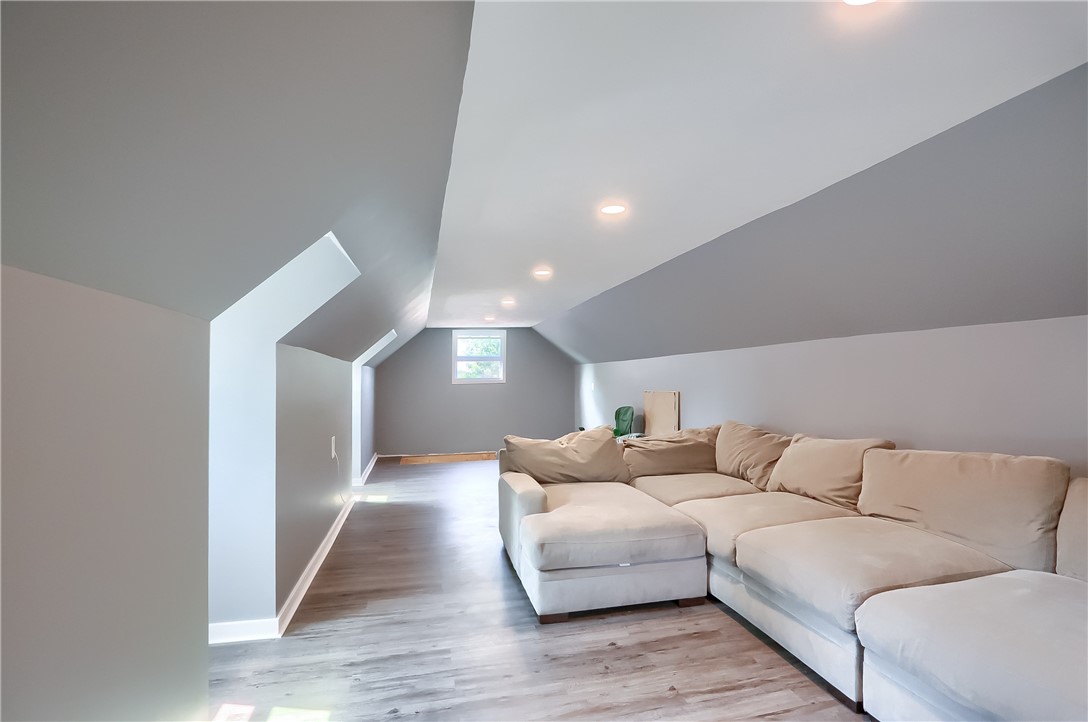 1060 Cherry Hill Rd