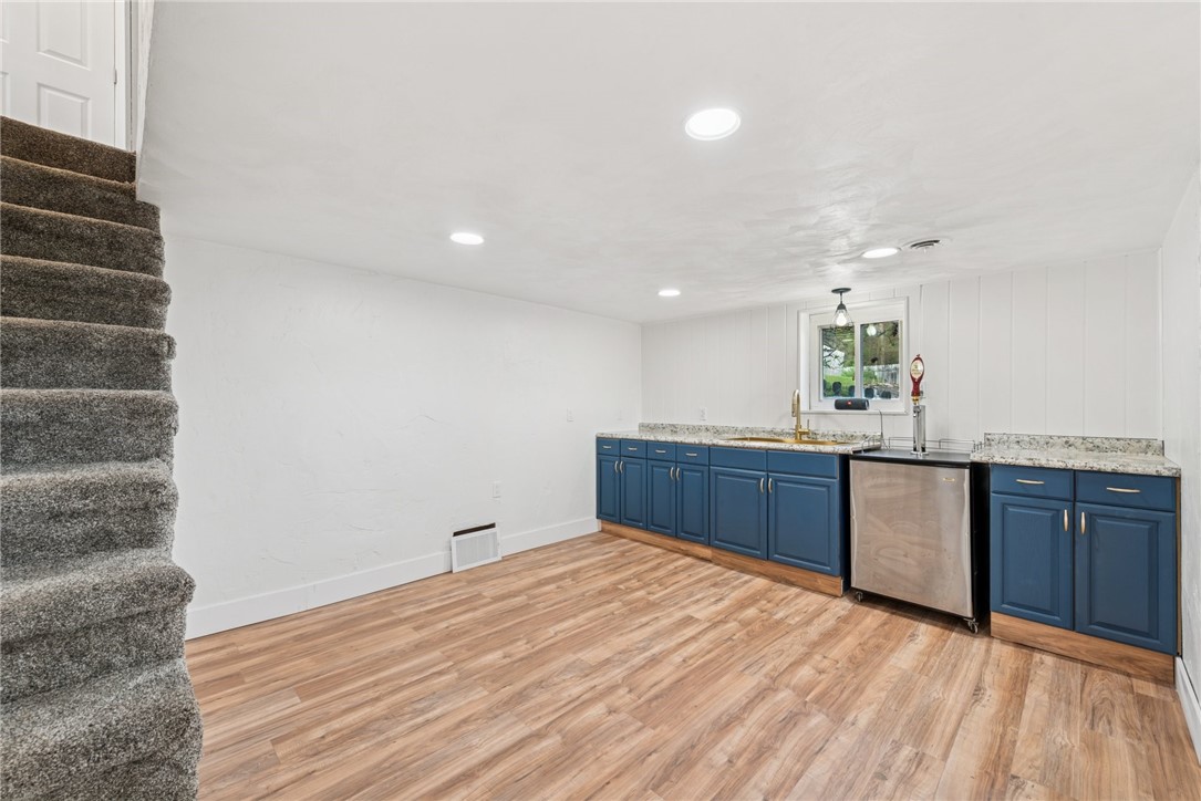 2329 Long St