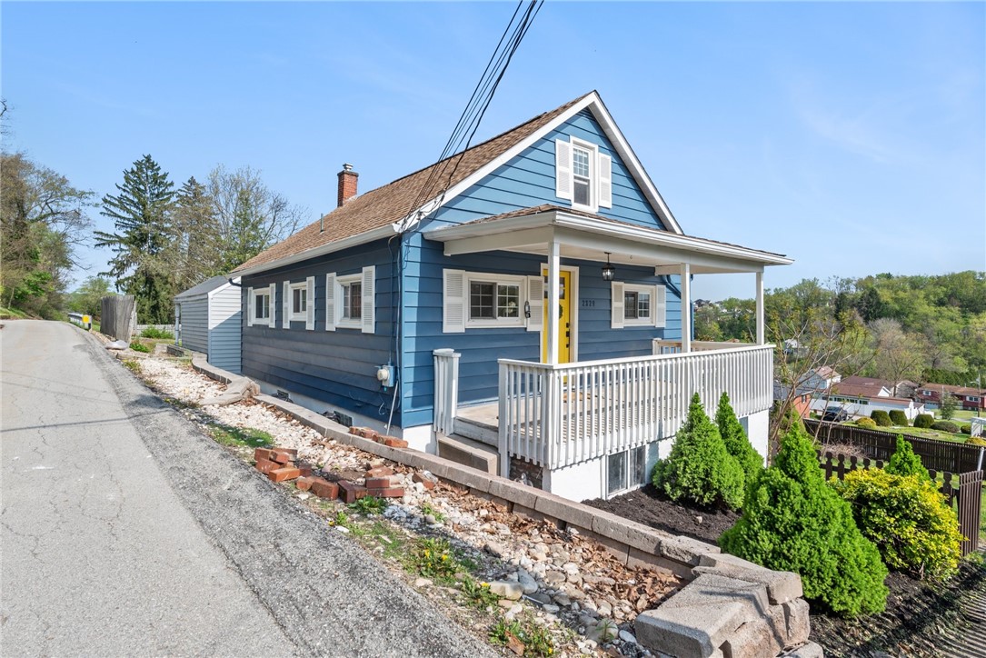 2329 Long St