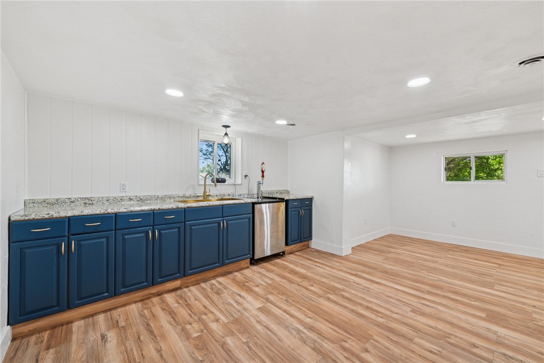 2329 Long St