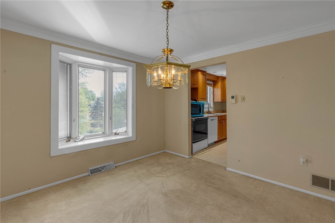 61 Norfolk Dr