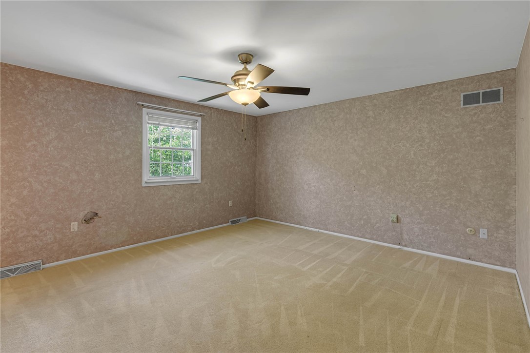 61 Norfolk Dr