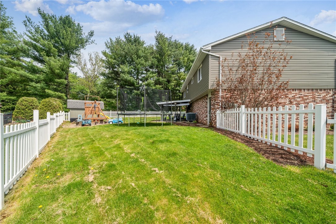 1 Fitch Ln