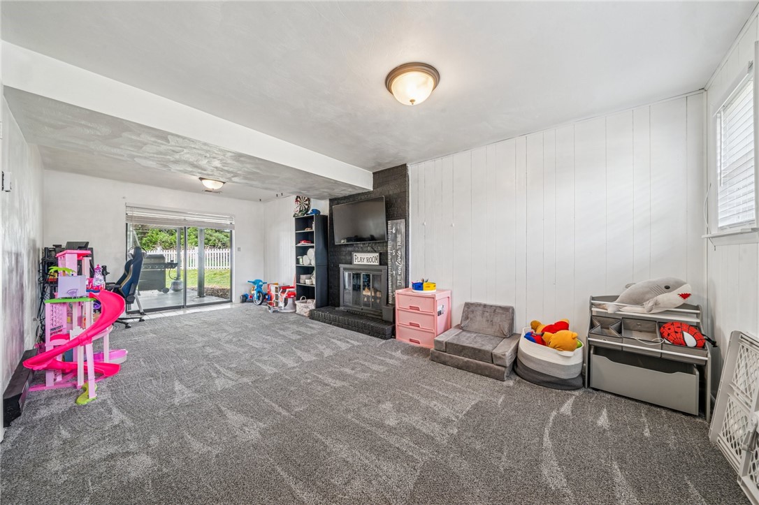 1 Fitch Ln