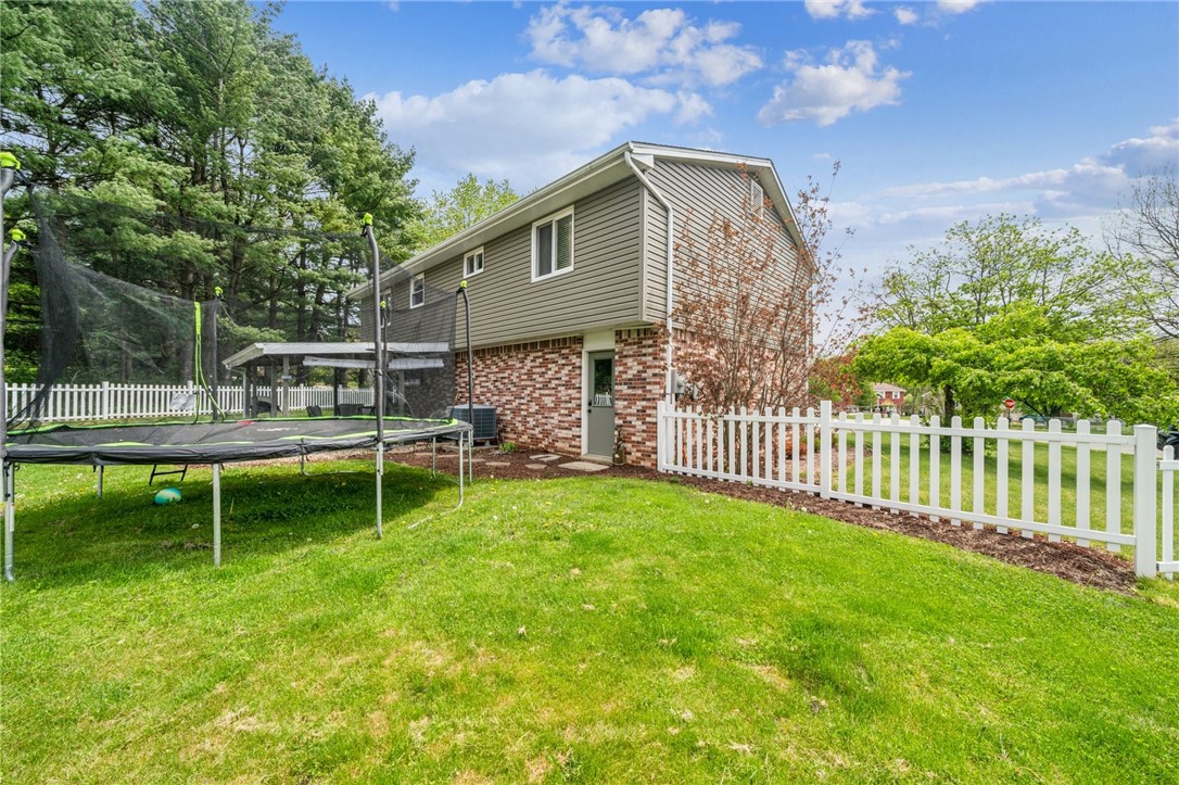 1 Fitch Ln