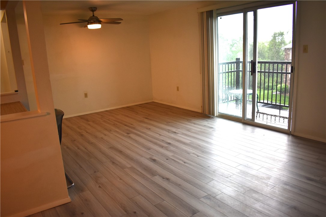 6217 Patrick Henry Dr