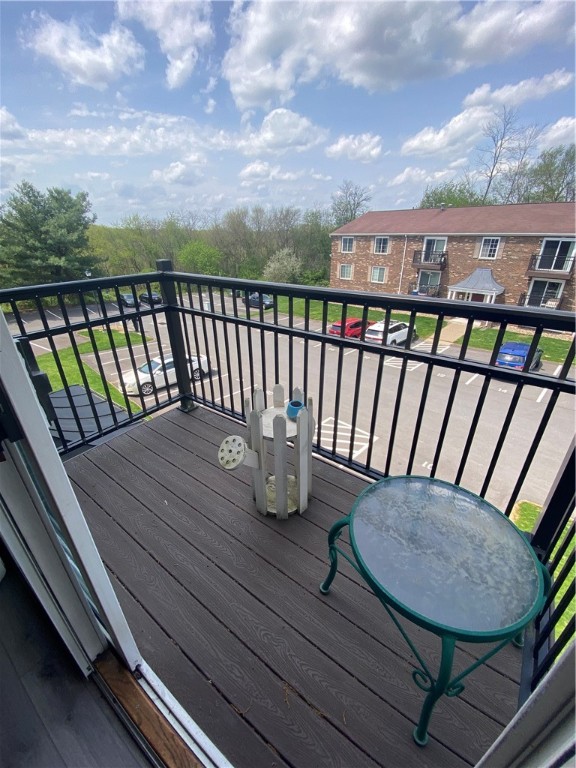 6217 Patrick Henry Dr