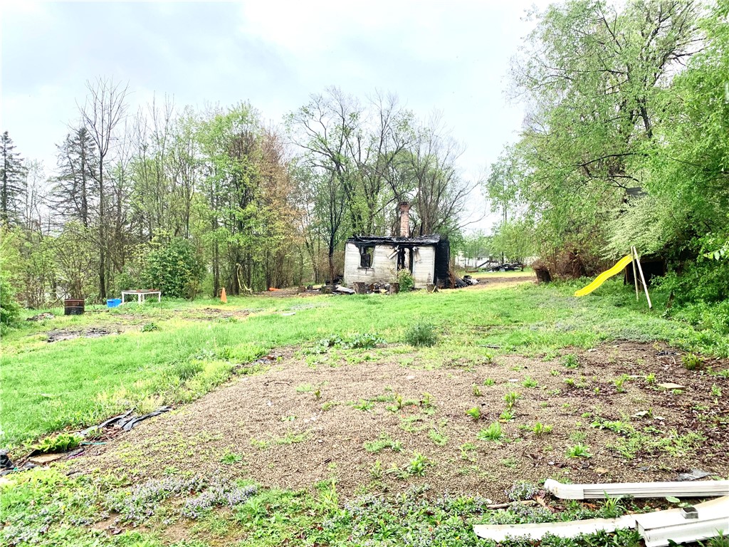 315 Whitestown Rd