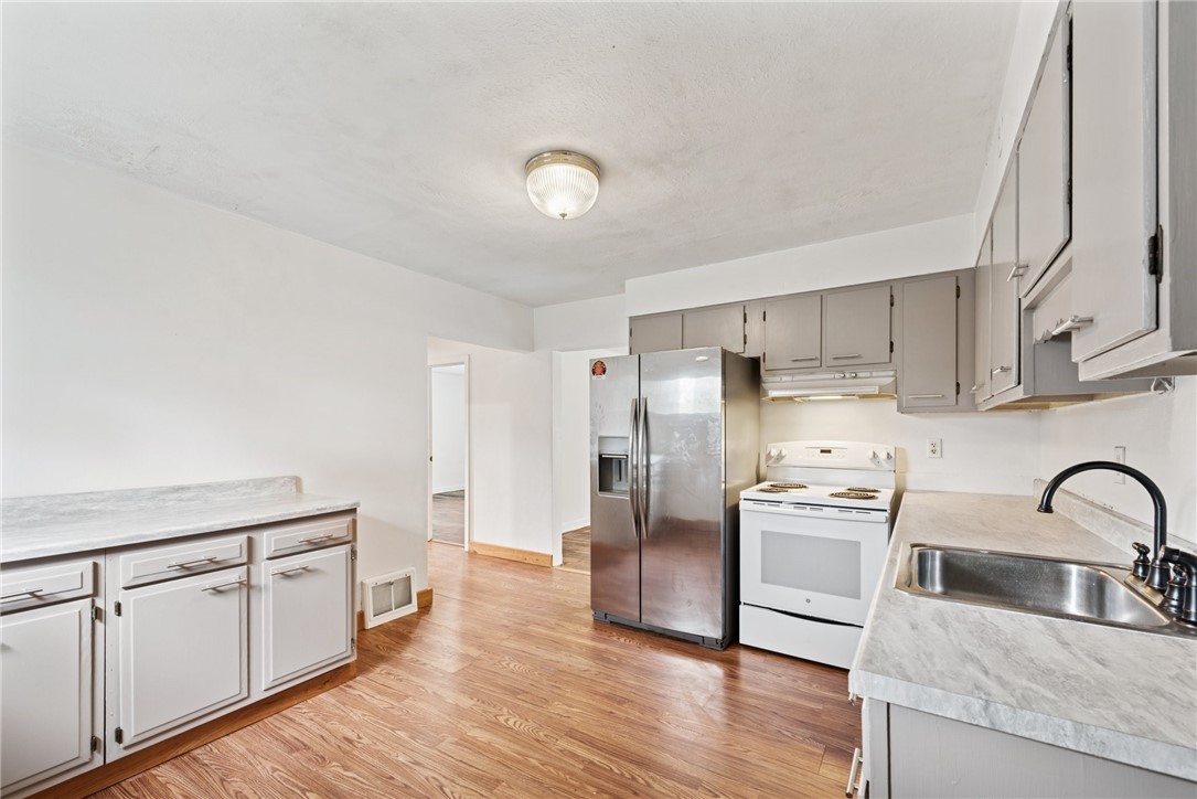 93 Koter Dr