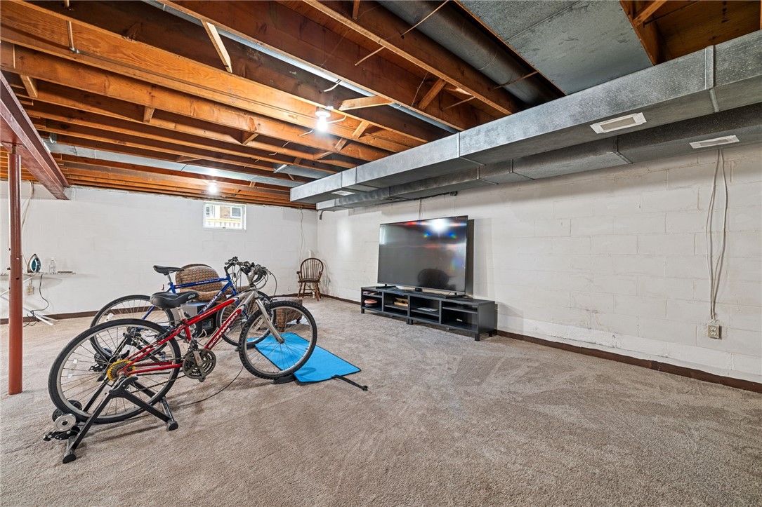 216 Diane Dr