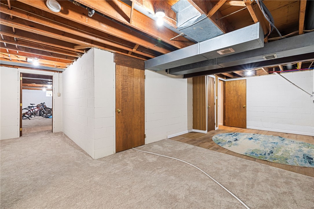 216 Diane Dr