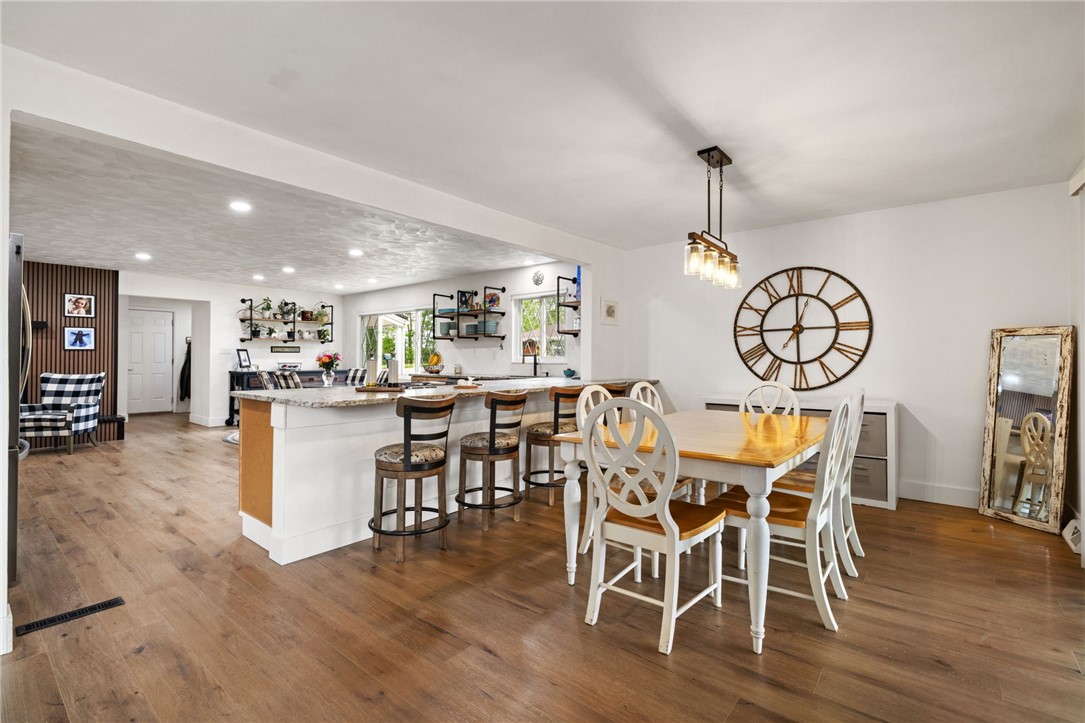 216 Diane Dr