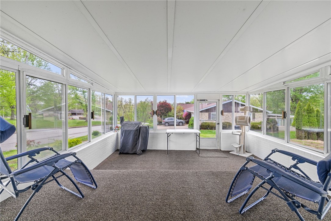 216 Diane Dr