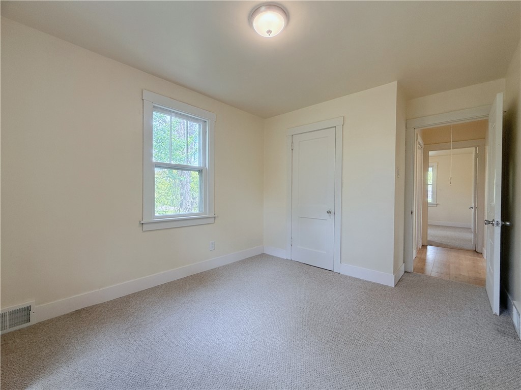 251 Neilson Ave