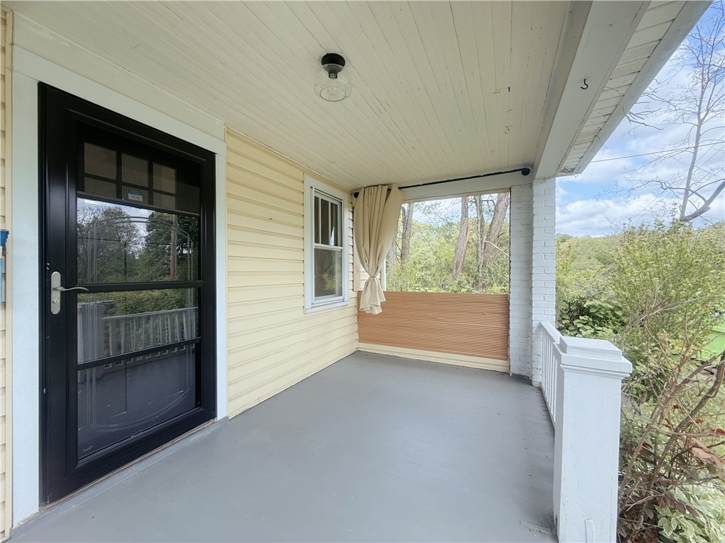 251 Neilson Ave