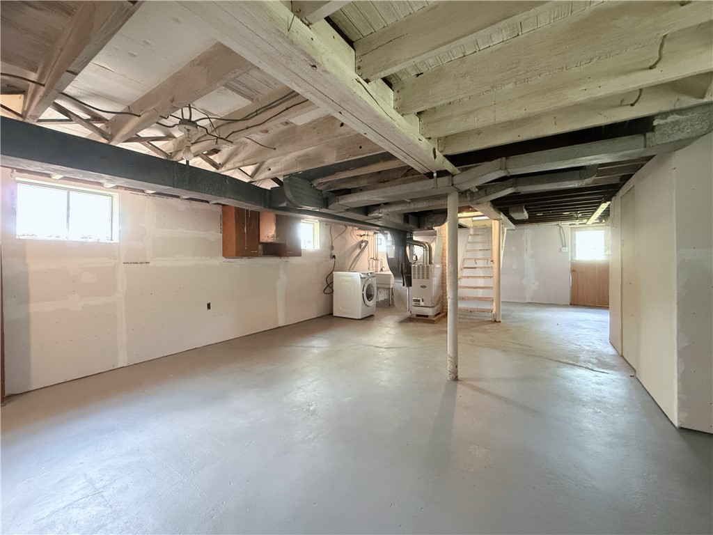 251 Neilson Ave