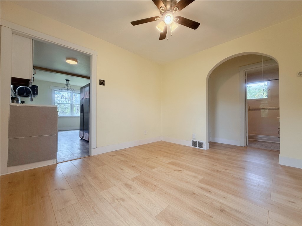 251 Neilson Ave