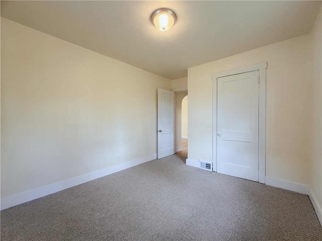 251 Neilson Ave