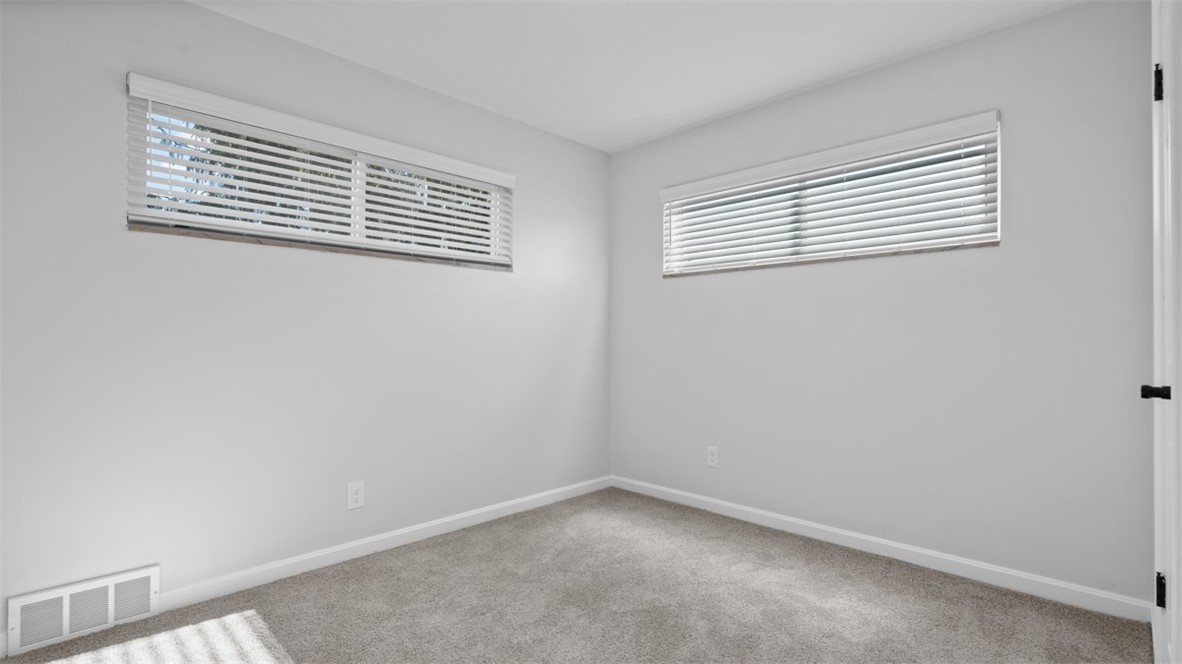 1827 Brodhead Rd