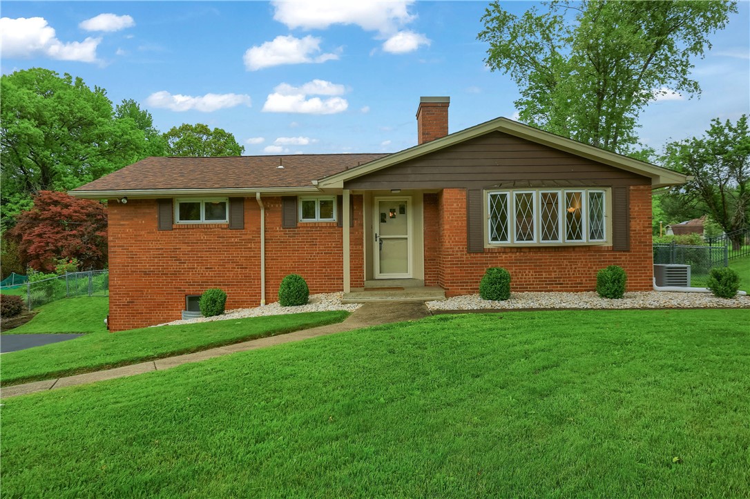 1919 Arden Drive