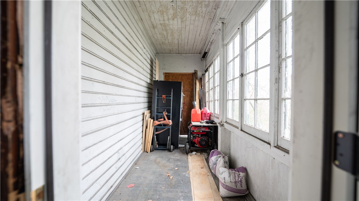 321 Kennedy Ave