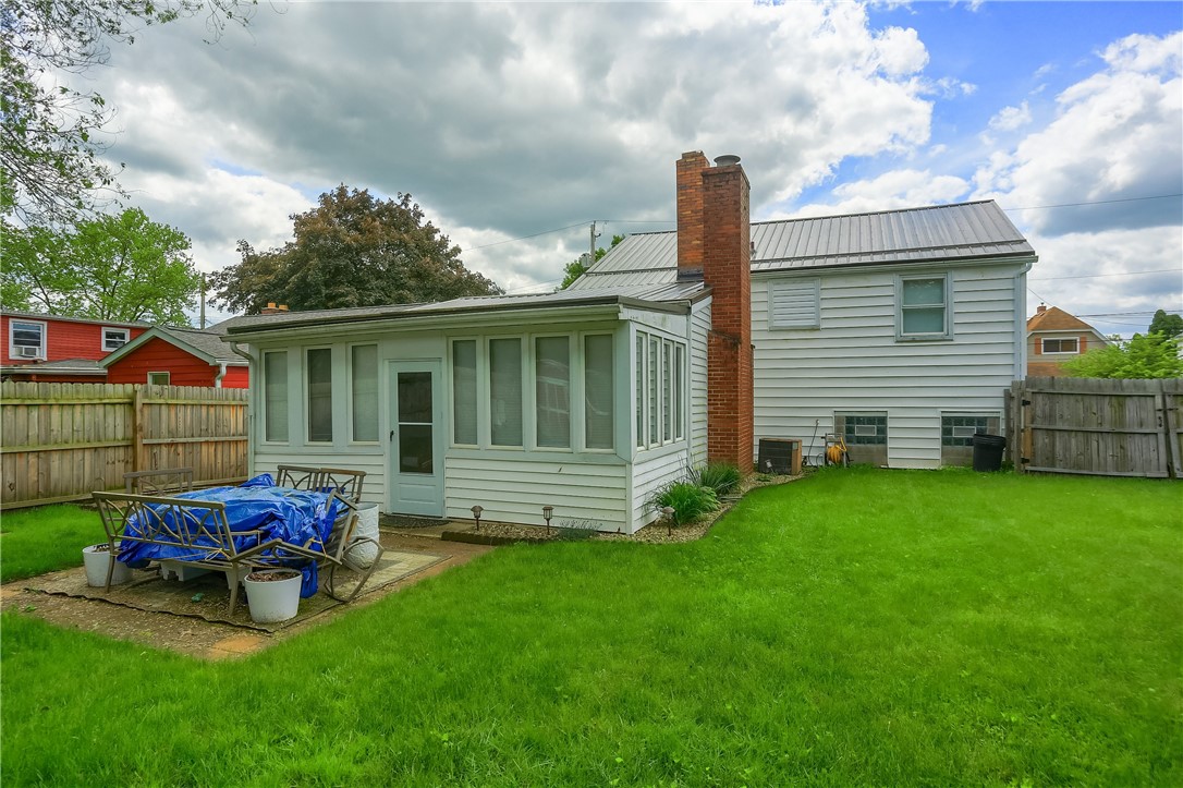 304 Petain St